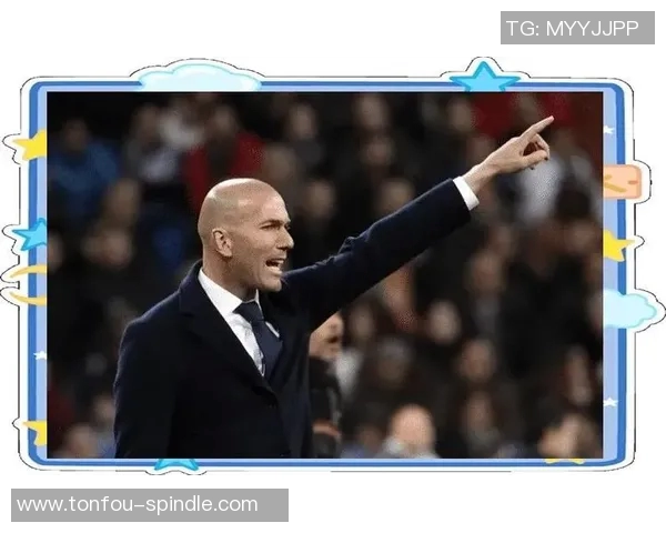 法国足球巨星的崛起与成就解析:从齐达内到姆巴佩的传奇之路